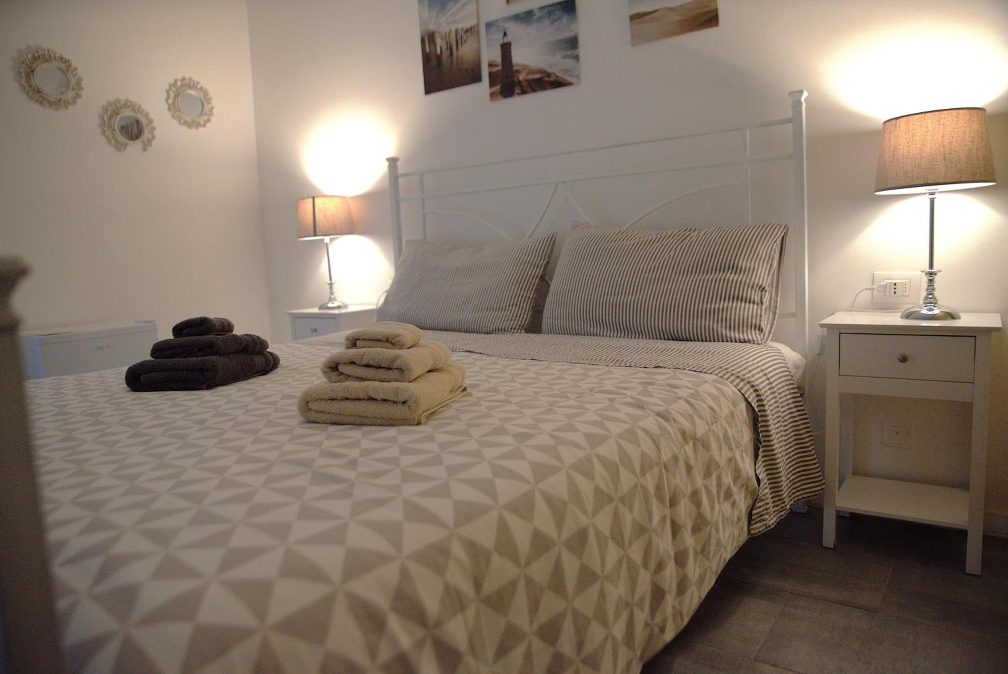 B&B Casa Balai 72 A 100 Mt Dal Mare Porto Torres Exterior foto